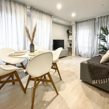 Vtz El Balcon De Plaza Sas Apartment Zaragoza Exterior photo